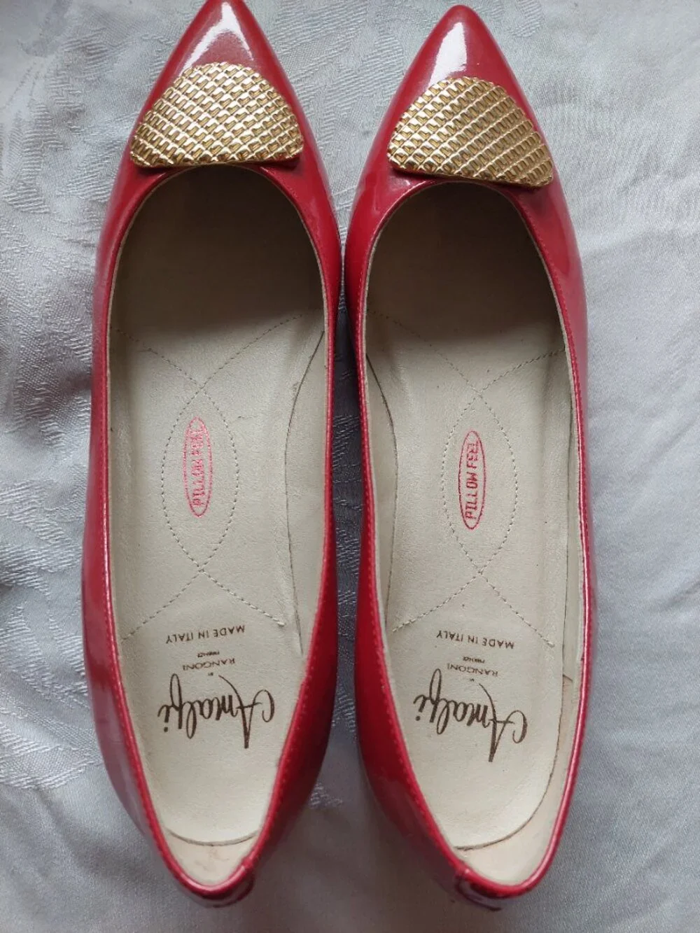 Amalfi By Rangoni Women's 9 PILLOW FEEL red patent leather ballet flats Italy - Picture 2 of 9